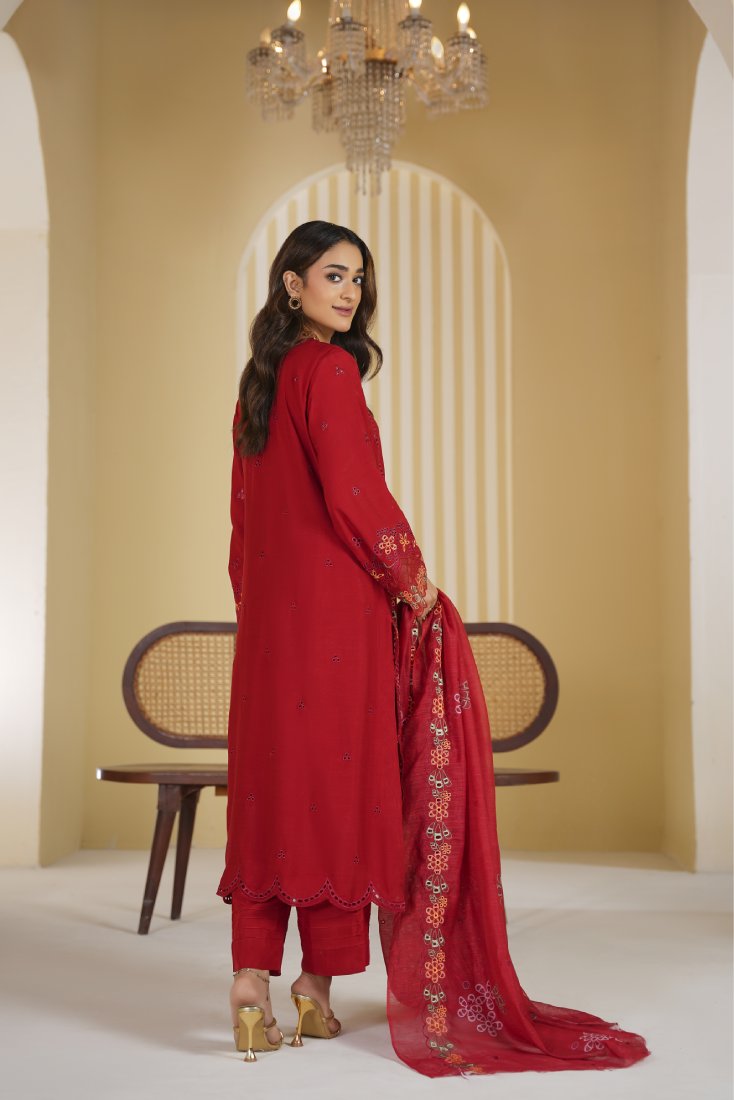 Crimson Rani Embroidered Stitched Suit – 1007