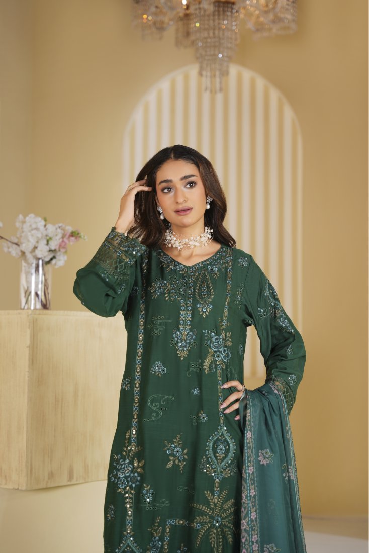Bottle Green Royale Embroidered Stitched Suit – 1001