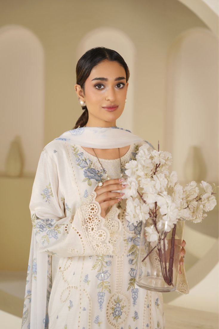 Ivory Noor Embroidered Stitched Suit – 1010